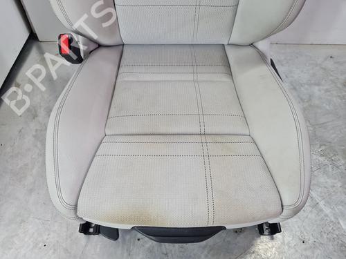 Left front seat MERCEDES-BENZ GLA-CLASS (X156) GLA 200 CDI / d (156.908) | BP21637931C15 