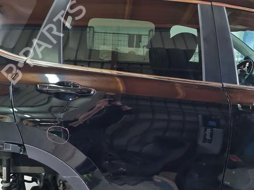 right-rear-door-honda-cr-v-v-rw_-rt_-2016-39714658 main image