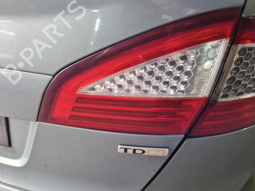 Used Right tailgate light FORD MONDEO IV (BA7) [2007-2015]  21658945