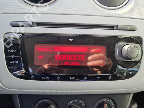 Used Radio SEAT IBIZA IV SC (6J1, 6P5) [2008-2018]  21645223