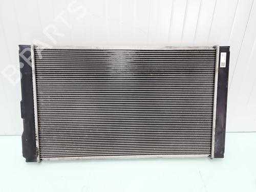 Used Water radiator Water radiator TOYOTA AURIS (_E18_) 1.8 Hybrid (ZWE186_, ZWE186R) (136 hp) 40219709 40219709
