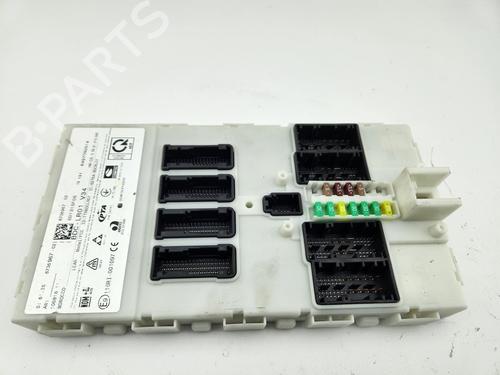Used Fuse box Fuse box BMW X1 (F48) sDrive 16 d (116 hp) 29633393 29633393