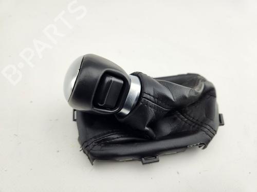 Used Shift knob TOYOTA C-HR (_X1_) 1.8 Hybrid (ZYX10_, ZYX11_, ZYX10R, ZYX11R) (122 hp) 29201496