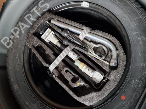 Used Jack Kit VW POLO V (6R1, 6C1) [2009-2022]  28424001
