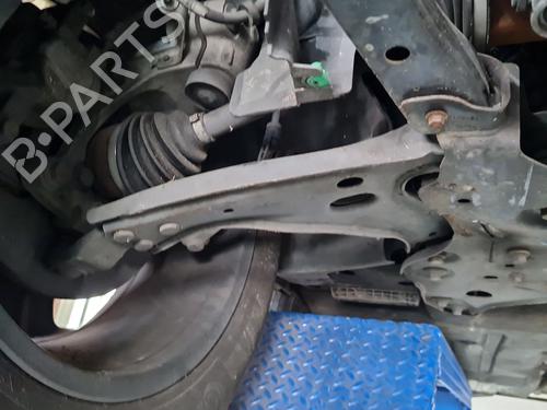 hjre-fortil-brearm-volvo-xc40-536-2017-38045826 main image