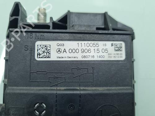 Fuse box MERCEDES-BENZ C-CLASS (W205) C 220 BlueTEC / d (205.002, 205.004) | BP21643790E1 