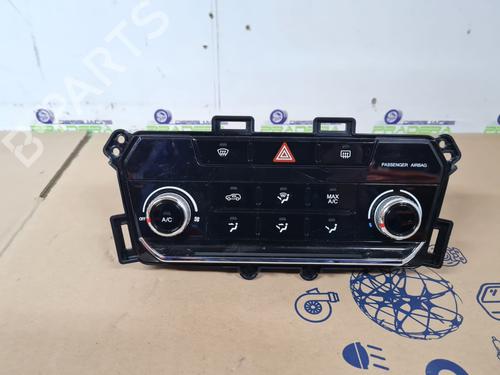 Used Climate control Climate control SSANGYONG TIVOLI 1.5 All-wheel Drive (163 hp) 21768159 21768159
