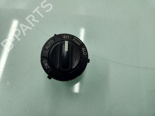 Used Switch NISSAN PATHFINDER III (R51) [2005-2025]  24528140