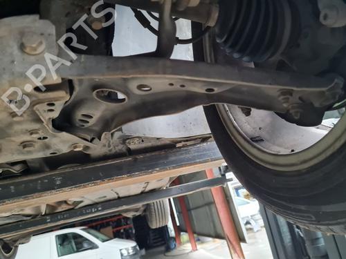 Used Left front suspension arm VW GOLF VII (5G1, BQ1, BE1, BE2) [2012-2021]  21656368