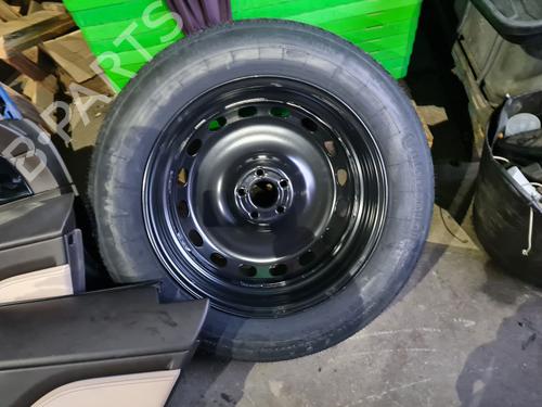 Used Jack Kit JAGUAR F-PACE (X761) [2015-2026]  31573641