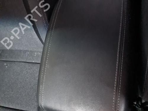 Used Armrest / Center console Armrest / Center console SSANGYONG KORANDO (C300) 1.5 4WD (150 hp) 33215694 33215694