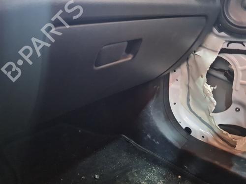 glove-box-ssangyong-xlv-suv-2016-36500062 main image