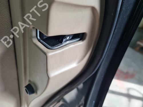 Used Front right lock LEXUS IS II (_E2_) 220d (ALE20) (177 hp) 21657622