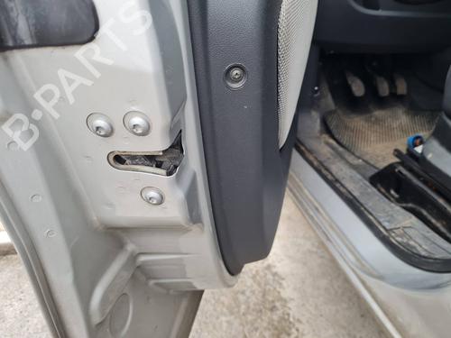 Used Front left lock FIAT FIORINO Box Body/MPV (225_) 1.3 D Multijet (225BXD1A, 225BXB1A, 225BXB11) (75 hp) 21639564