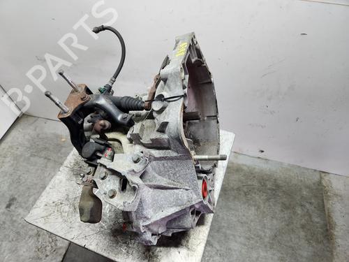 manual-gearbox-opel-combo-box-bodympv-x12-13-cdti-b05-5700456-2012-21642418 main image