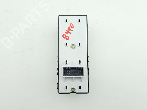 Left front window switch KIA RIO IV (YB, SC, FB) 1.0 T-GDI 100 Eco-Dynamics+ | BP40009551I27 - Image 3