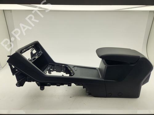 Console centrale Console centrale VW TIGUAN (AD1, AX1) 2.0 TDI (150 hp) 34401438 34401438