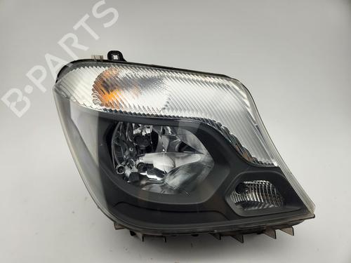 Used Right headlight MERCEDES-BENZ SPRINTER 3,5-t Van (B906) [2006-2020]  30043754