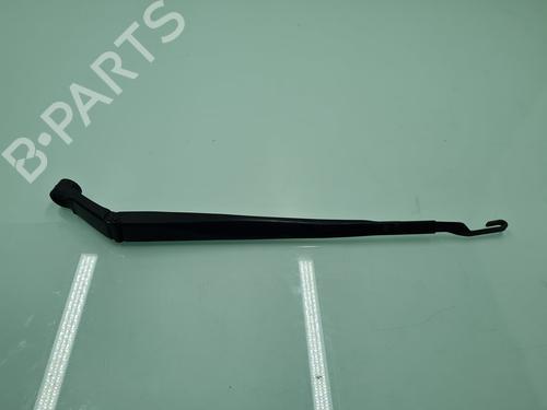 Used Front windshield wiper arm TOYOTA LAND CRUISER PRADO (_J15_) [2009-2025]  21645490