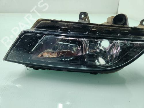 Used Right front fog light Right front fog light SEAT LEON (5F1) [2012-2021] 24507511 24507511