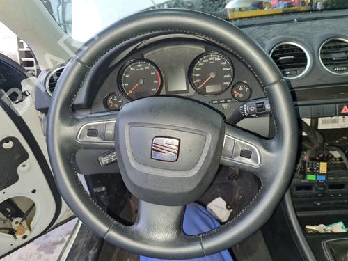 Used Steering wheel SEAT EXEO (3R2) 1.8 TSI (120 hp) 32263732