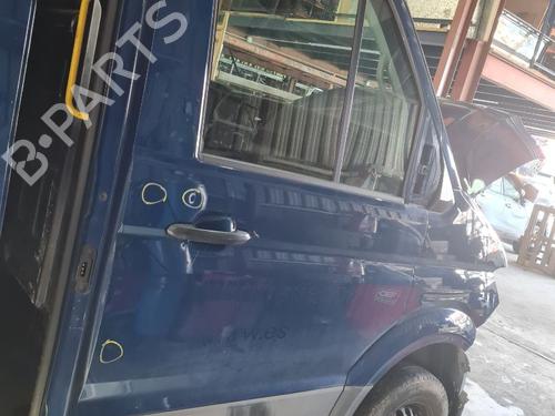 right-front-door-vw-crafter-van-sy_-sx_-2016-32684091 main image