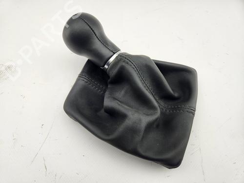 shift-knob-audi-a4-b9-avant-8w5-8wd-2015-31716447 main image