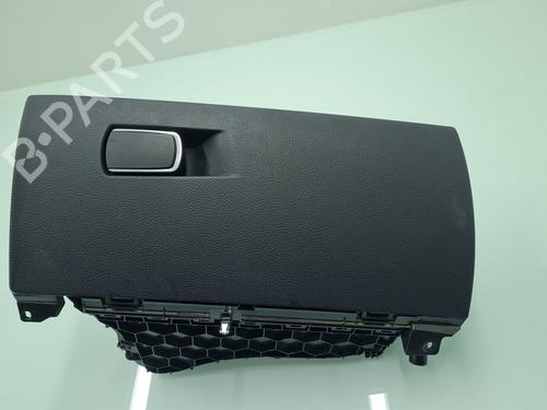 Used Glove box BMW 1 (F20) 116 d (116 hp) 21637494