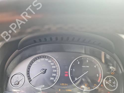 Used Instrument cluster BMW 5 (F10) 520 d (184 hp) 21640943