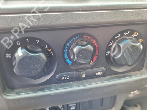 Climate control NISSAN NAVARA NP300 Platform/Chassis (D40)  BP21649499I5