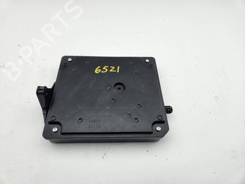 Used Electronic module RENAULT SCÉNIC III (JZ0/1_) [2008-2016]  30319132
