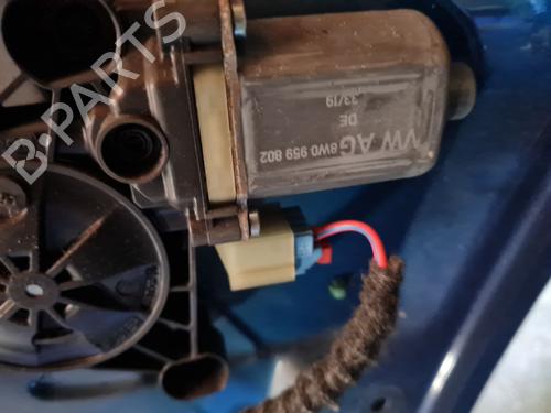 Rudehejsemekanisme ventre foran VW CRAFTER Van (SY_, SX_) [2016-2026]  32684084