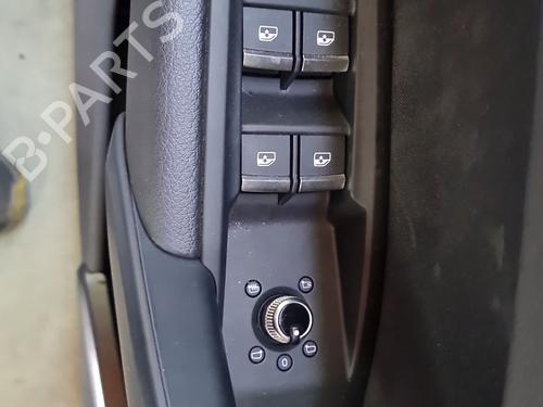 Used Left front window switch Left front window switch 37492685 37492685
