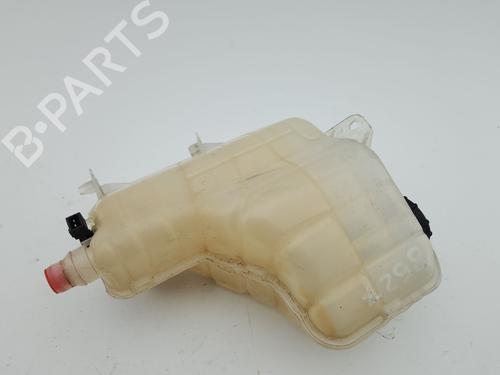 expansion-tank-land-rover-defender-station-wagon-l663-2019-38622018 main image