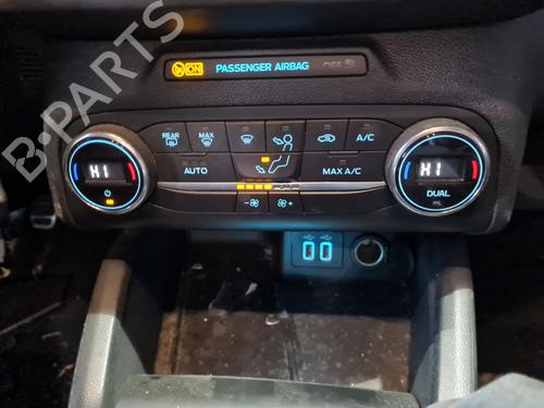 Used Climate control FORD FOCUS IV (HN) [2018-2025]  30319158