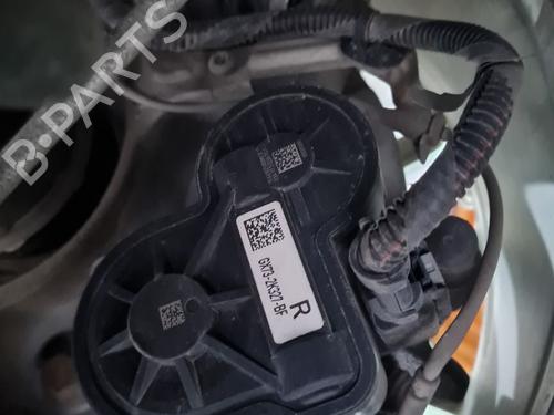 Used Right rear brake caliper JAGUAR F-PACE (X761) 2.0 Ti4 AWD (250 hp) 31062677