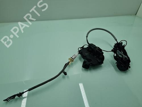 front-right-lock-seat-tarraco-kn2-5tb837016c-2018-21638024 main image