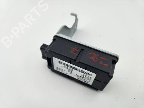 Used Electronic module Electronic module KIA CARENS IV 1.6 GDi (135 hp) 30043767 30043767