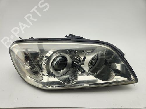 Used Right headlight Right headlight CHEVROLET CAPTIVA (C100, C140) 2.0 D (150 hp) 33649673 33649673