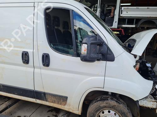 Used Right front door PEUGEOT BOXER Van 2.2 BlueHDi 120 (120 hp) 23951528