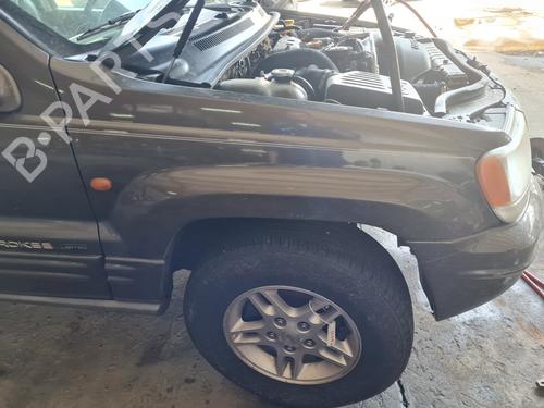 Used Right front fenders JEEP GRAND CHEROKEE II (WJ, WG) 3.1 TD 4x4 (140 hp) 21652462