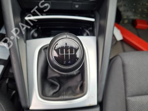 Used Shift knob AUDI A3 Sportback (8PA) 1.9 TDI (105 hp) 21646233