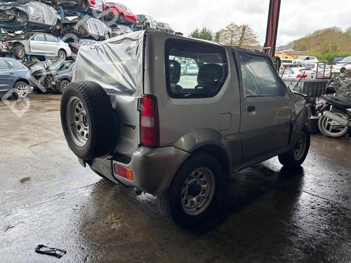 Pièces Détachées Usagées SUZUKI JIMNY Closed Off-Road Vehicle (SN) [1998-2026]  4432838