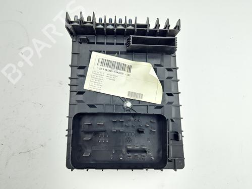 Used Fuse box Fuse box VW TOURAN (1T3) 2.0 TDI (140 hp) 39973873 39973873