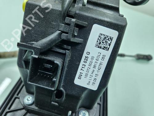 Gear lever AUDI Q3 (8UB, 8UG)  | BP24452533M90 