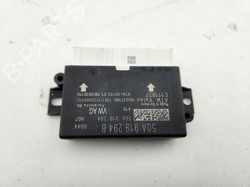 Used Electronic module Electronic module VW GOLF VII (5G1, BQ1, BE1, BE2) 2.0 GTD (184 hp) 28151556 28151556