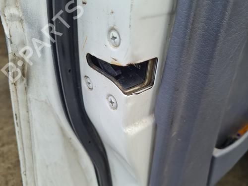 Used Front left lock NISSAN TERRANO II (R20) 2.7 TDi 4WD (125 hp) 21657348
