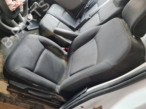 Used Left front seat RENAULT TRAFIC III Van (FG_) [2014-2025]  29547930