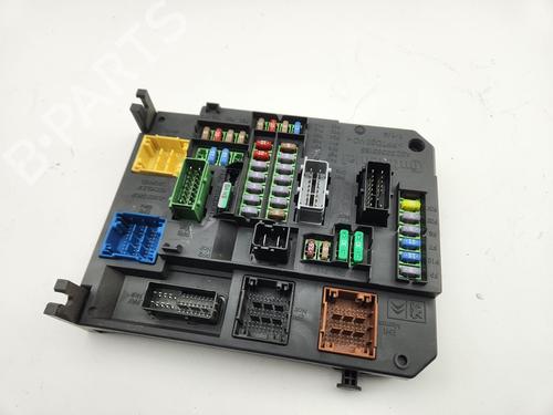 Used Fuse box Fuse box CITROËN DS5 2.0 BlueHDi 180 (180 hp) 29943339 29943339