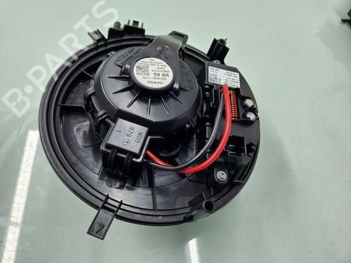 Used Heater blower motor Heater blower motor SKODA OCTAVIA IV Combi (NX5, PV5) 2.0 TSI RS (245 hp) 25289064 25289064